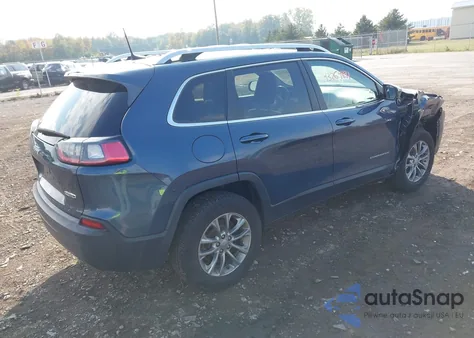 2019 Jeep Cherokee Latitude Plus 4X4 from USA, damaged, VIN 1C4PJMLB0KD426282